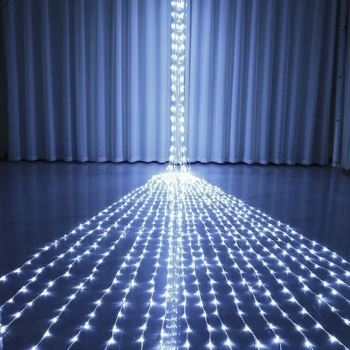 Гирлянда Водопад, от сети, 2х2м, 200 LED, 8 режимов, Белый свет Гирлянда Водопад, от сети, 2х2м, 200 LED, 8 режимов, Белый свет