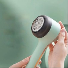 Машинка для видалення катишків акумуляторна HAIR BALL біла — купити за ціною з доставкою
