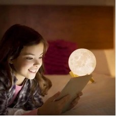 Настольный светильник Magic 3D Moon 10,5см с USB и сенсорным управлением