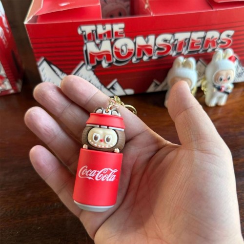 1шт Брелок игрушка Лабубу Coca-Cola, Дизайн рандом 1шт Брелок игрушка Лабубу Coca-Cola, Дизайн рандом