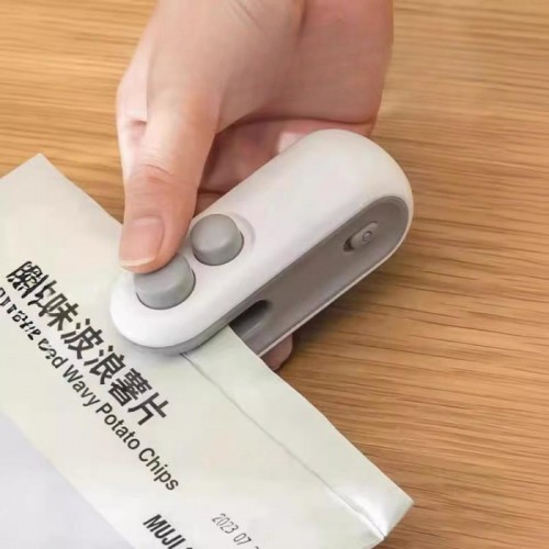 Ручний міні-зварювач пакетів від USB