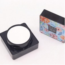 Кушон для обличчя Images Moisture Beauty Cream Concealer натуральний тон зі спонжем
