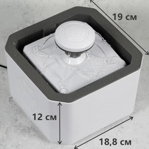 Автоматична напувалка фонтан 2,5л для собак і кішок Pet Water FOUNTAIN Автоматична напувалка фонтан 2,5л для собак і кішок Pet Water FOUNTAIN