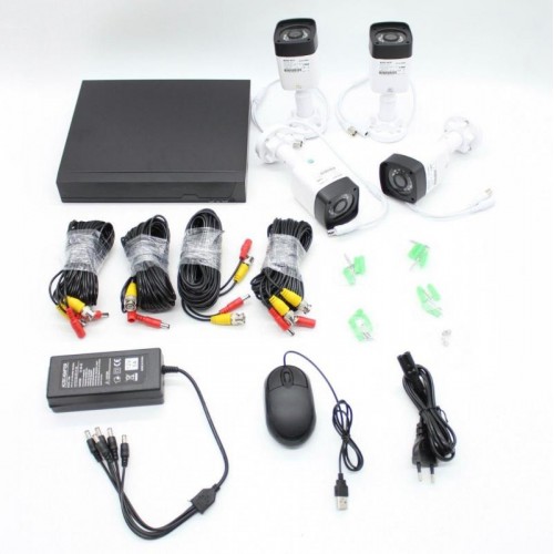 Комплект видеонаблюдения на 4 камеры 5MP + регистратор, DVR KIT 7004 Комплект видеонаблюдения на 4 камеры 5MP + регистратор, DVR KIT 7004