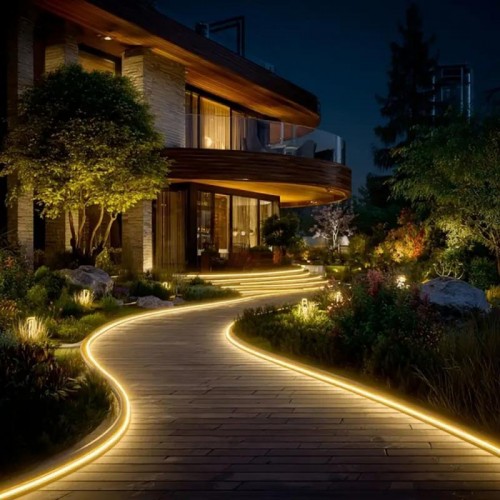 Уличная гирлянда на солнечной батарее 10м, 640LED, Теплый белый Уличная гирлянда на солнечной батарее 10м, 640LED, Теплый белый