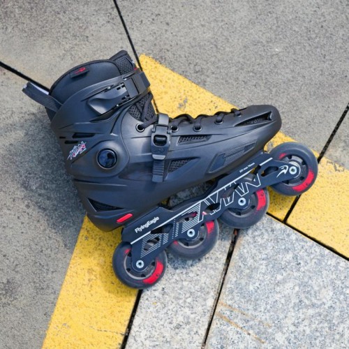 Фріскейт ролики Flying Eagle Avian Black 39-40 EU Фріскейт ролики Flying Eagle Avian Black 39-40 EU